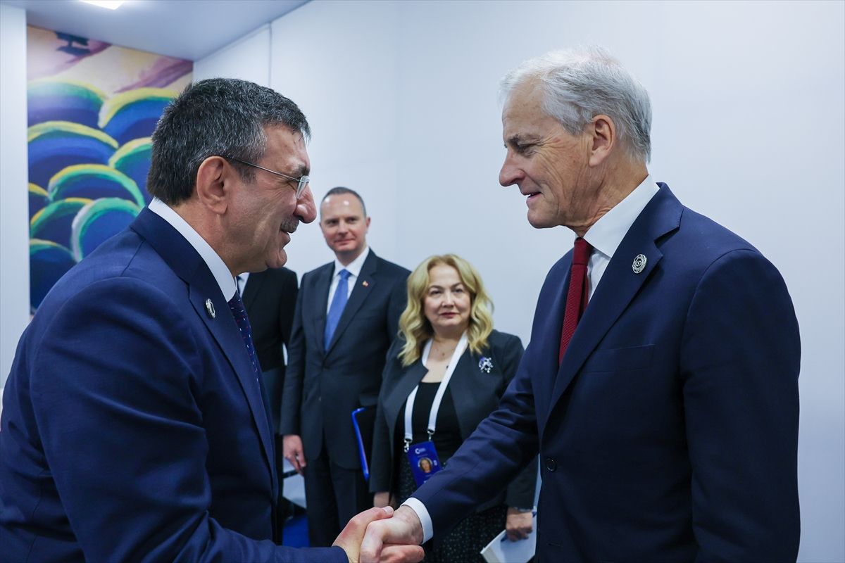 Yılmaz ve Norveç Başbakanı Görüştü