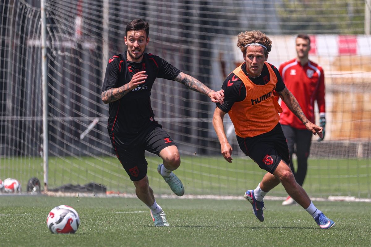 Samsunspor İstanbul\'a Gitti