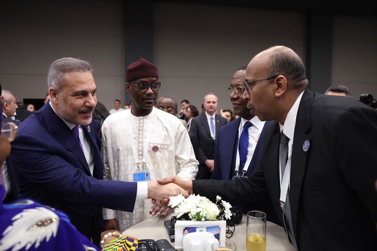 Hakan Fidan, Antalya Diplomasi Forumu\'nda Afrika Etkinliğine Katıldı