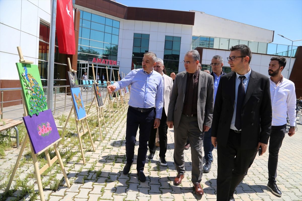 Diyarbakır\'da Bahar Şenliği Düzenlendi