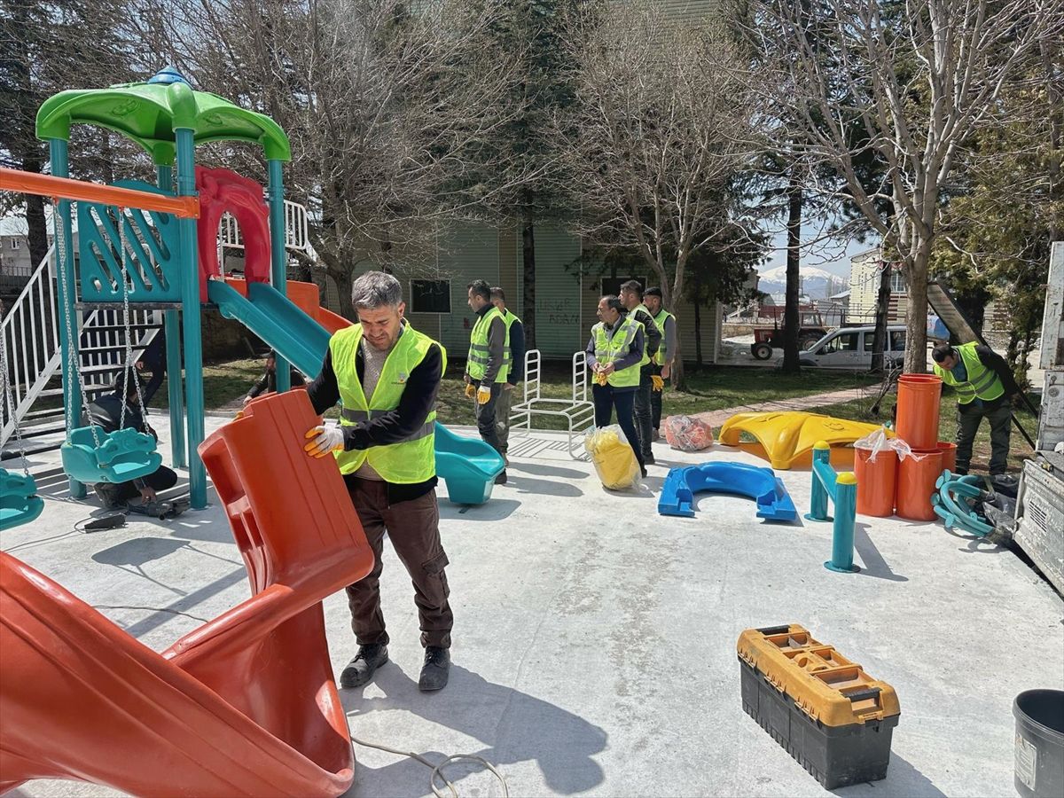 Yeni Çocuk Parkları İncelendi