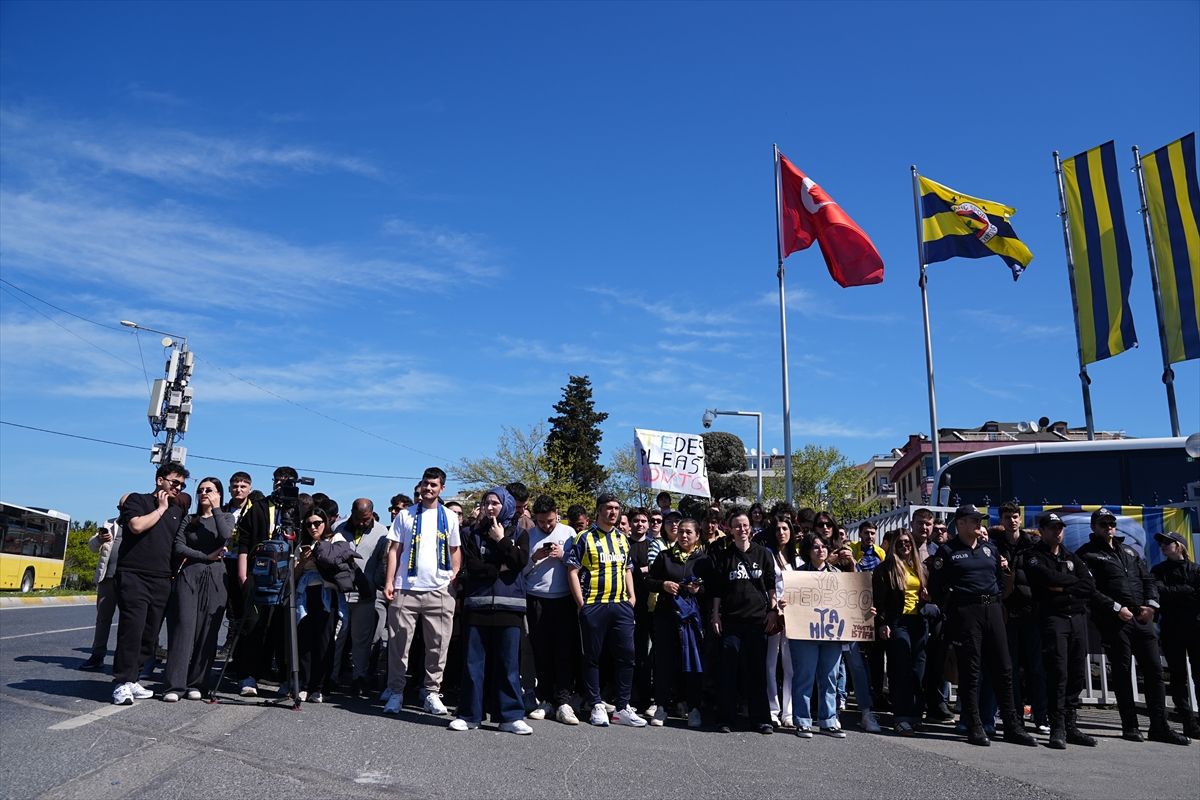 Tedesco Fenerbahçe\'ye Veda Etti