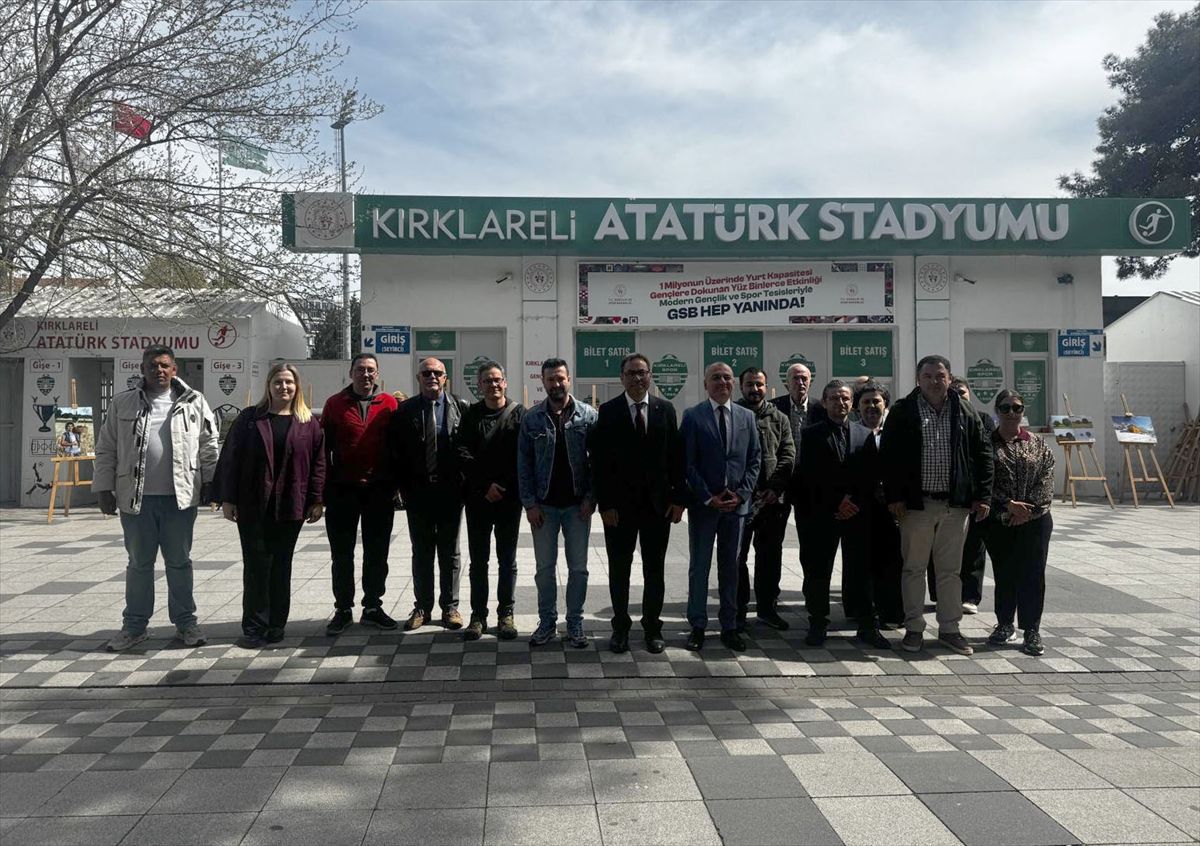 Kırklareli\'nde \'Dört Mevsim Kırklareli\' Sergisi Açıldı