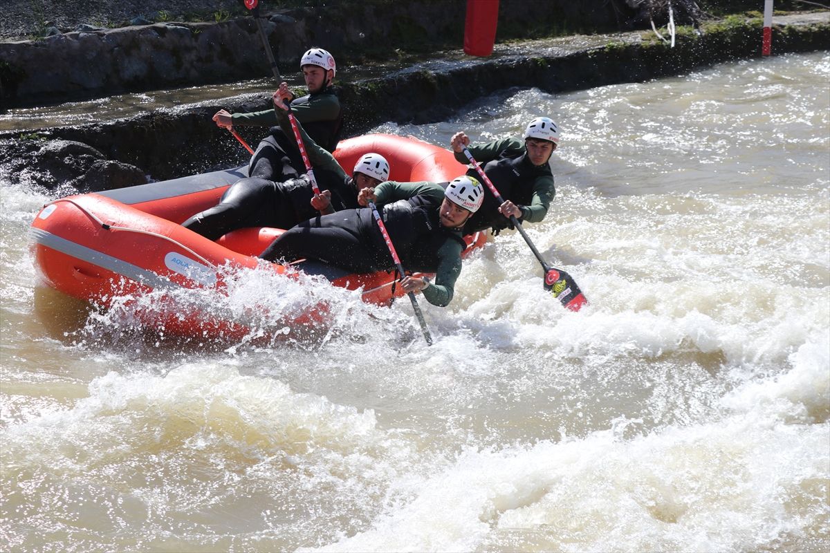 Rafting Milli Takımı\'ndan Bronz Madalya