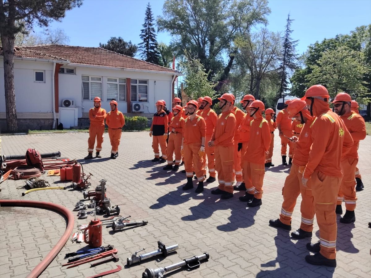 EDAK Üyeleri Orman Yangınları Eğitimi Tamamladı