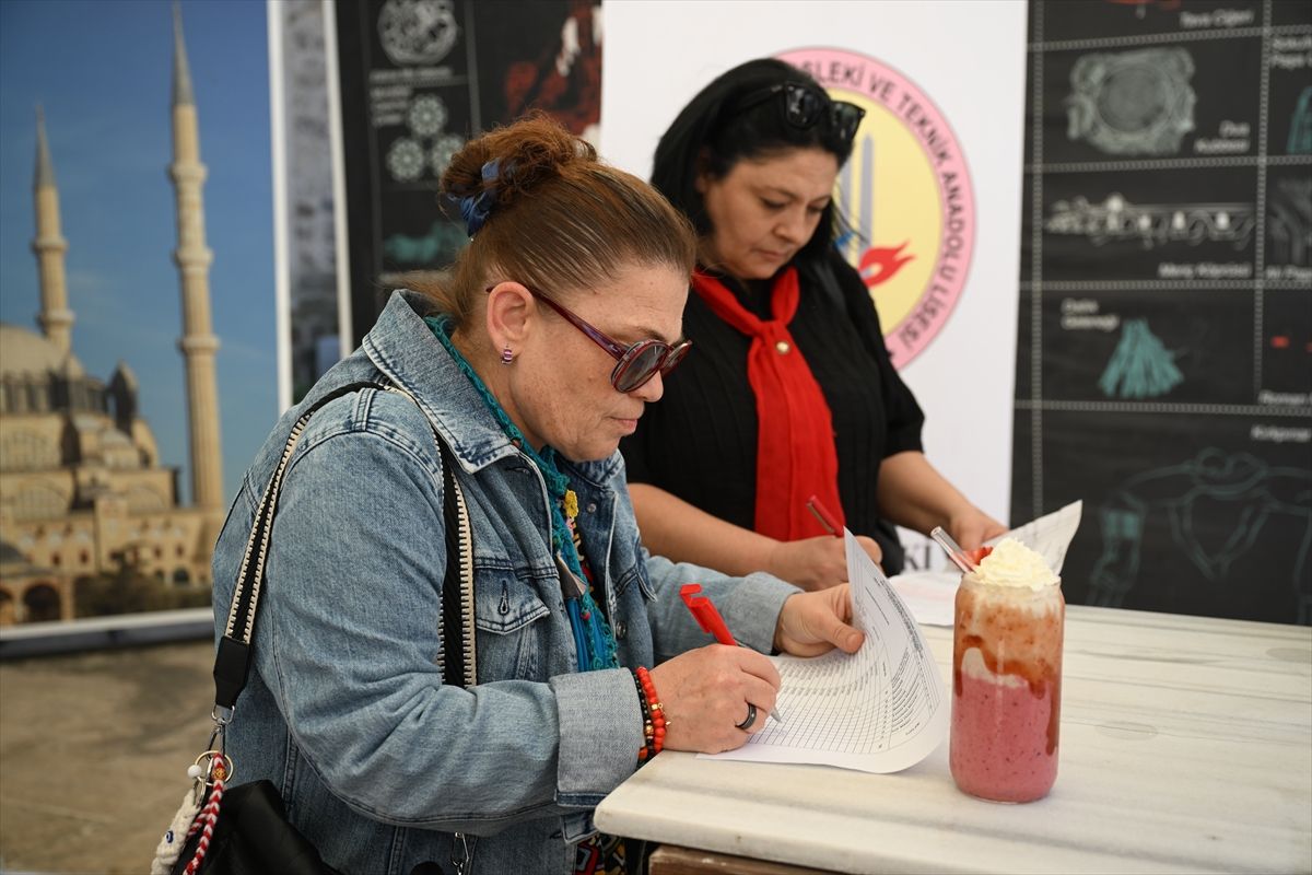 Edirne\'de Soğuk İçecek Yarışması