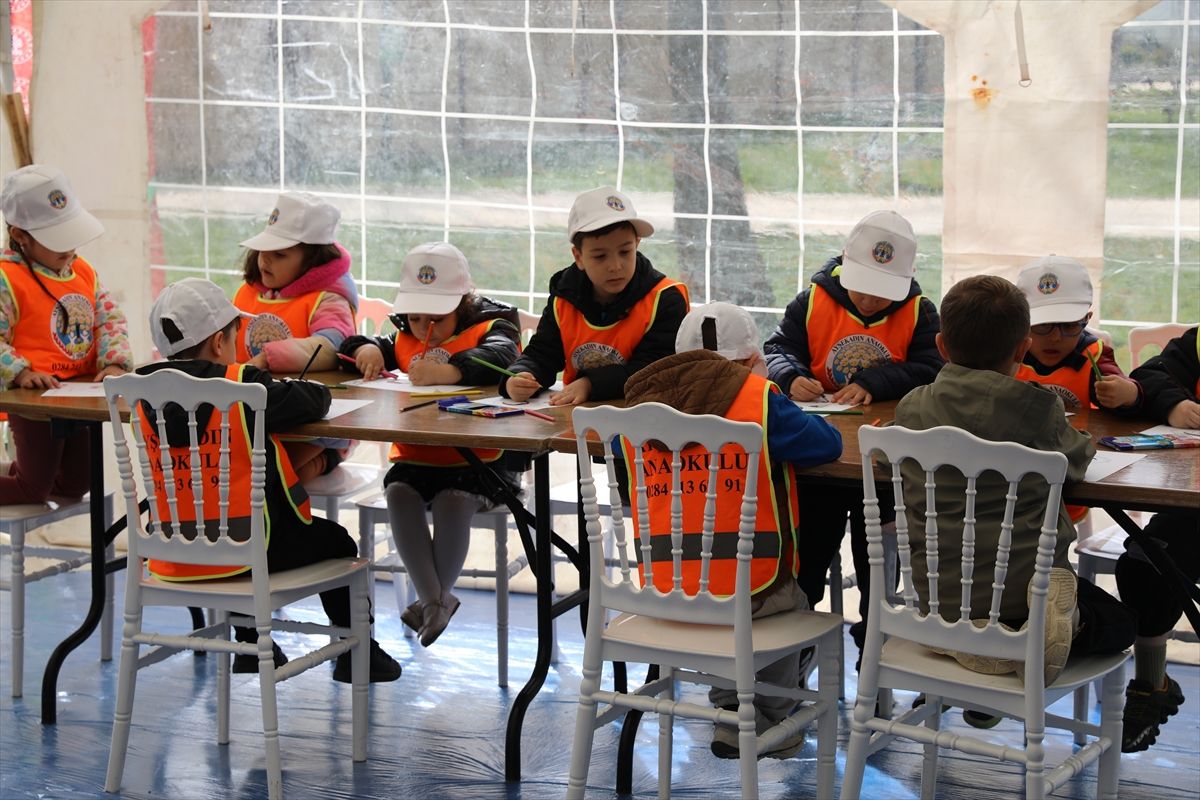 Edirne\'de Çocuk Bayramı Şenliği Başladı