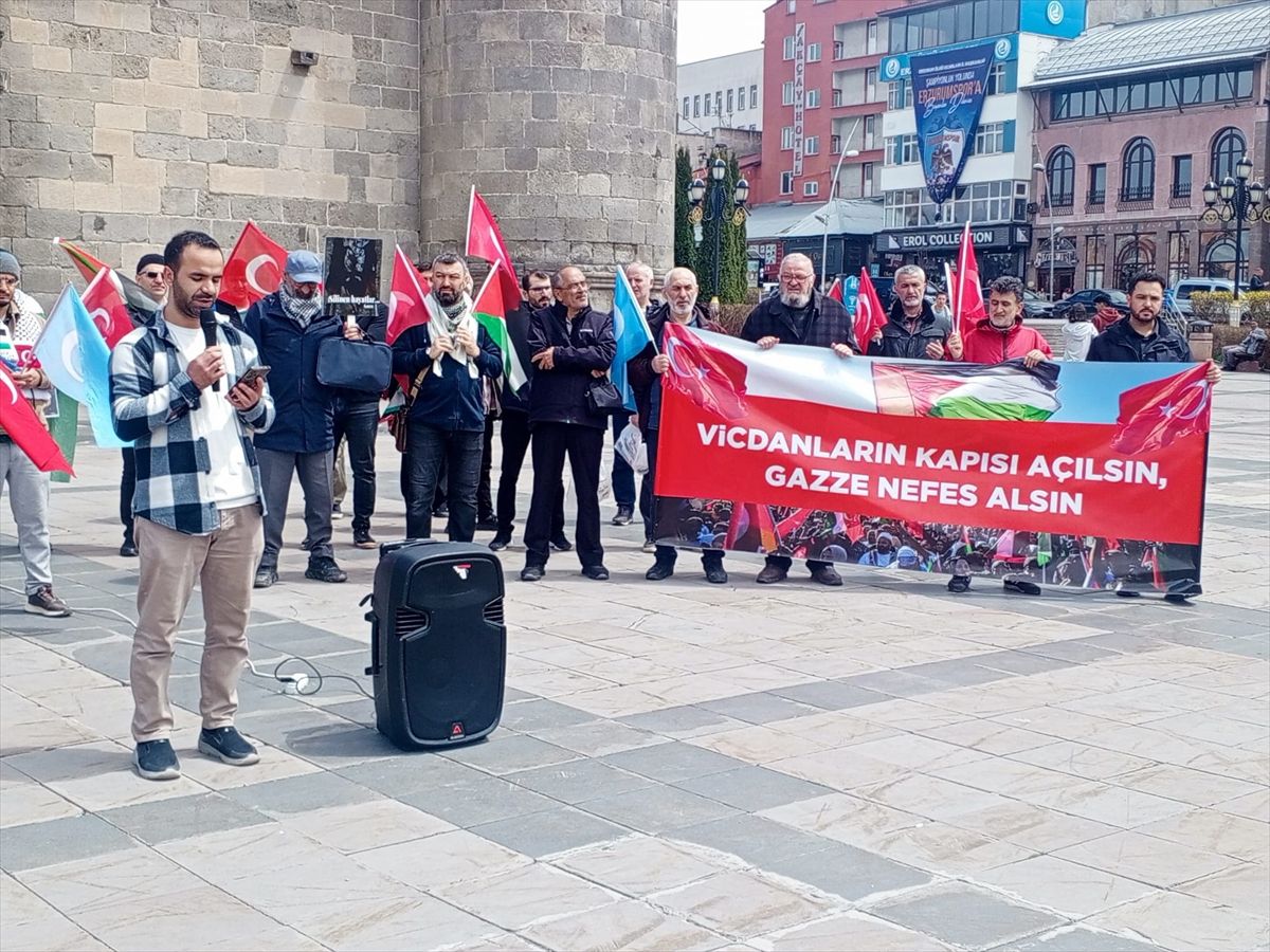 Sağlık Çalışanlarından Gazze\'ye Destek Yürüyüşü