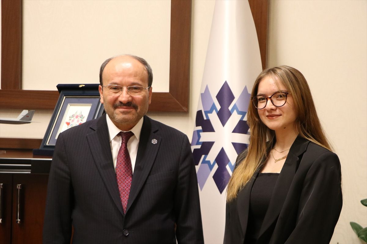 Rektörle Bir Gün: Öğrenci Deneyimi