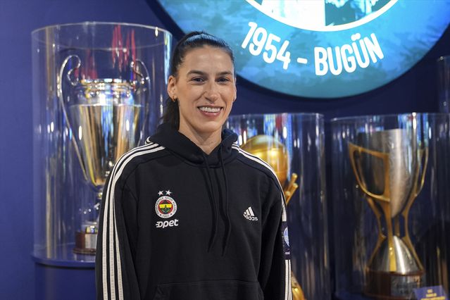 Fenerbahçe Kadın Basketbol Takımı Şampiyonluğu Hedefliyor