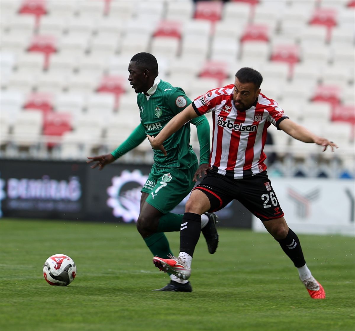 Sivasspor, Iğdır FK\'yi 2-1 Yendi
