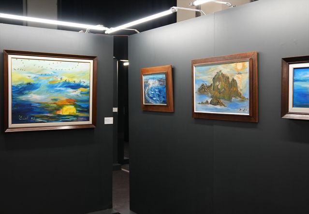 Emel Cankat’ın ‘Geçişler’ Sergisi Açıldı