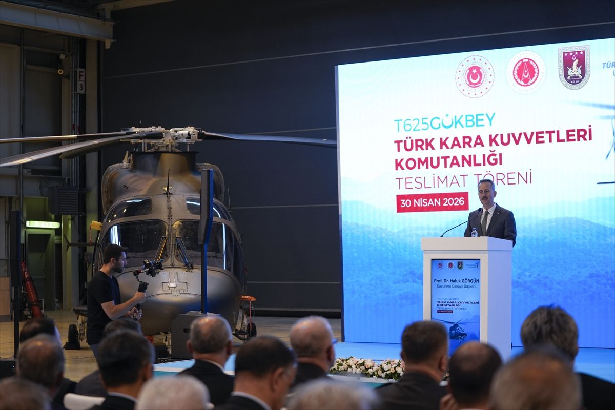 GÖKBEY Helikopteri Kara Kuvvetleri\'ne Teslim Edildi
