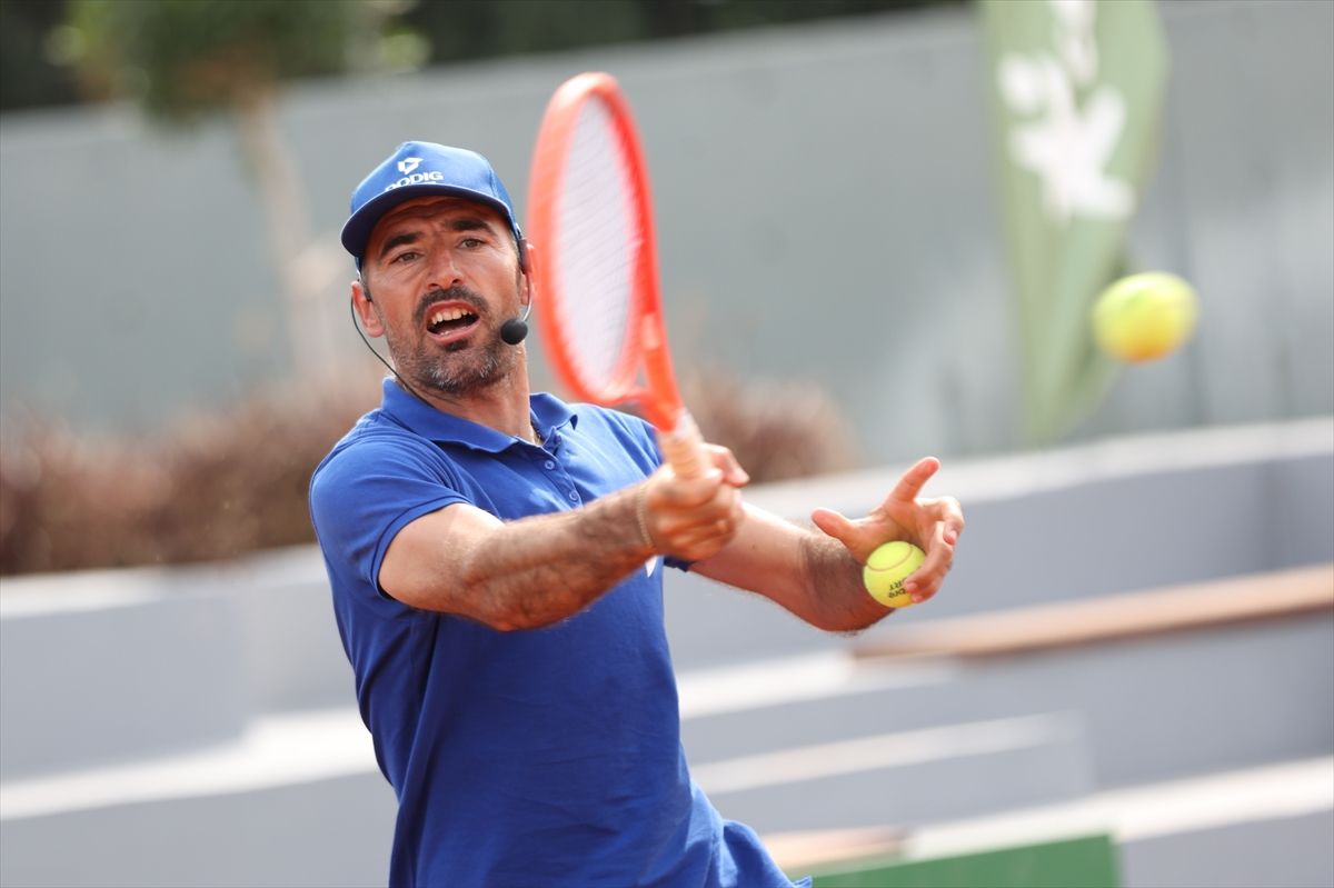 Ivan Dodig, Kemer\'de Genç Tenisçilerle Buluştu