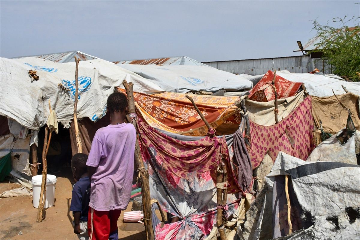 Güney Sudan\'daki Mültecilerin Zorlukları