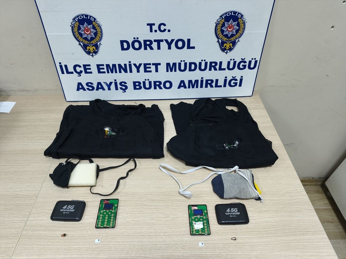 Kopya Düzeneğiyle Sınava Giren Kardeşler Gözaltında