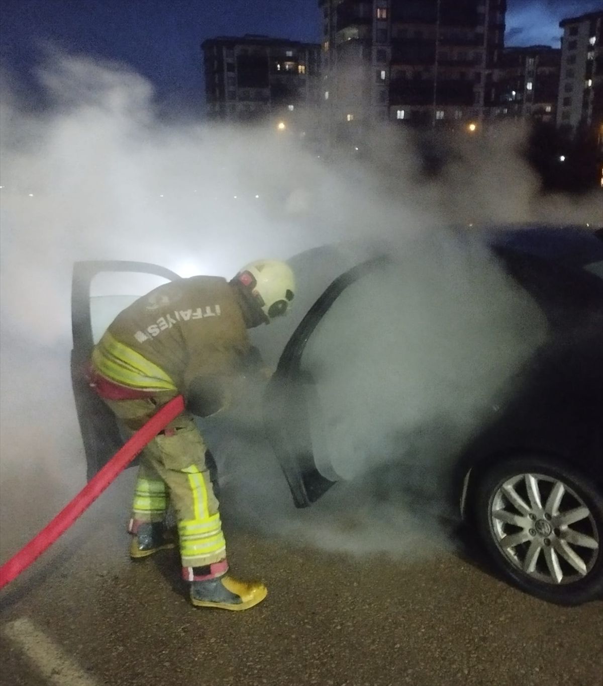 Arsuz\'da Otomobil Yangını