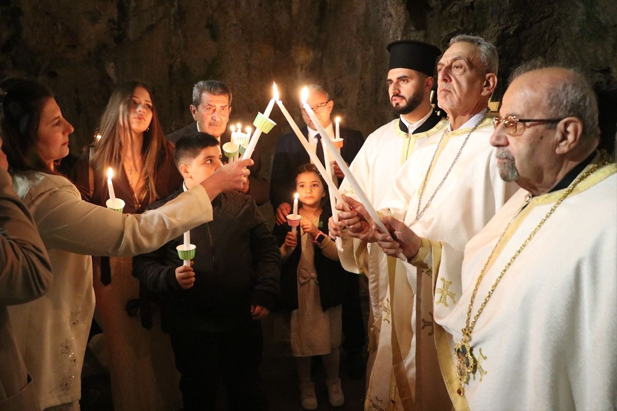 Hatay\'da Paskalya Ayini Kutlandı