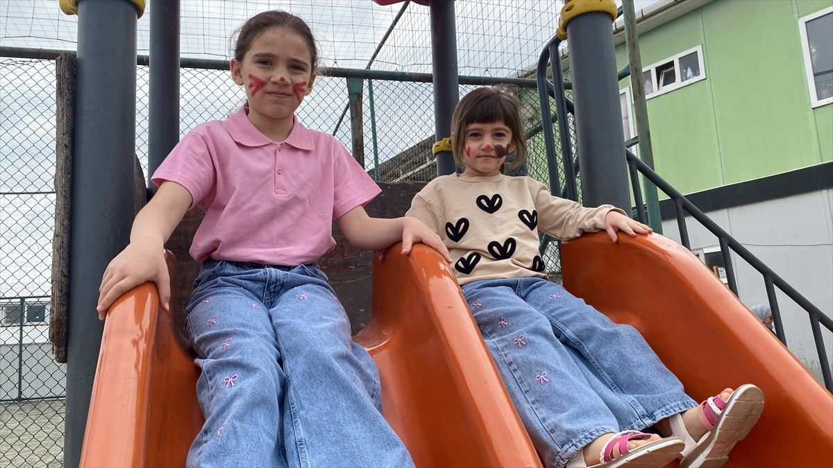 Kırıkhan\'da Yetim Çocuklar için Şenlik