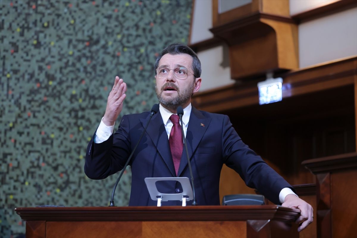 İBB Meclisi\'nde İstanbul\'un Sorunları Tartışıldı