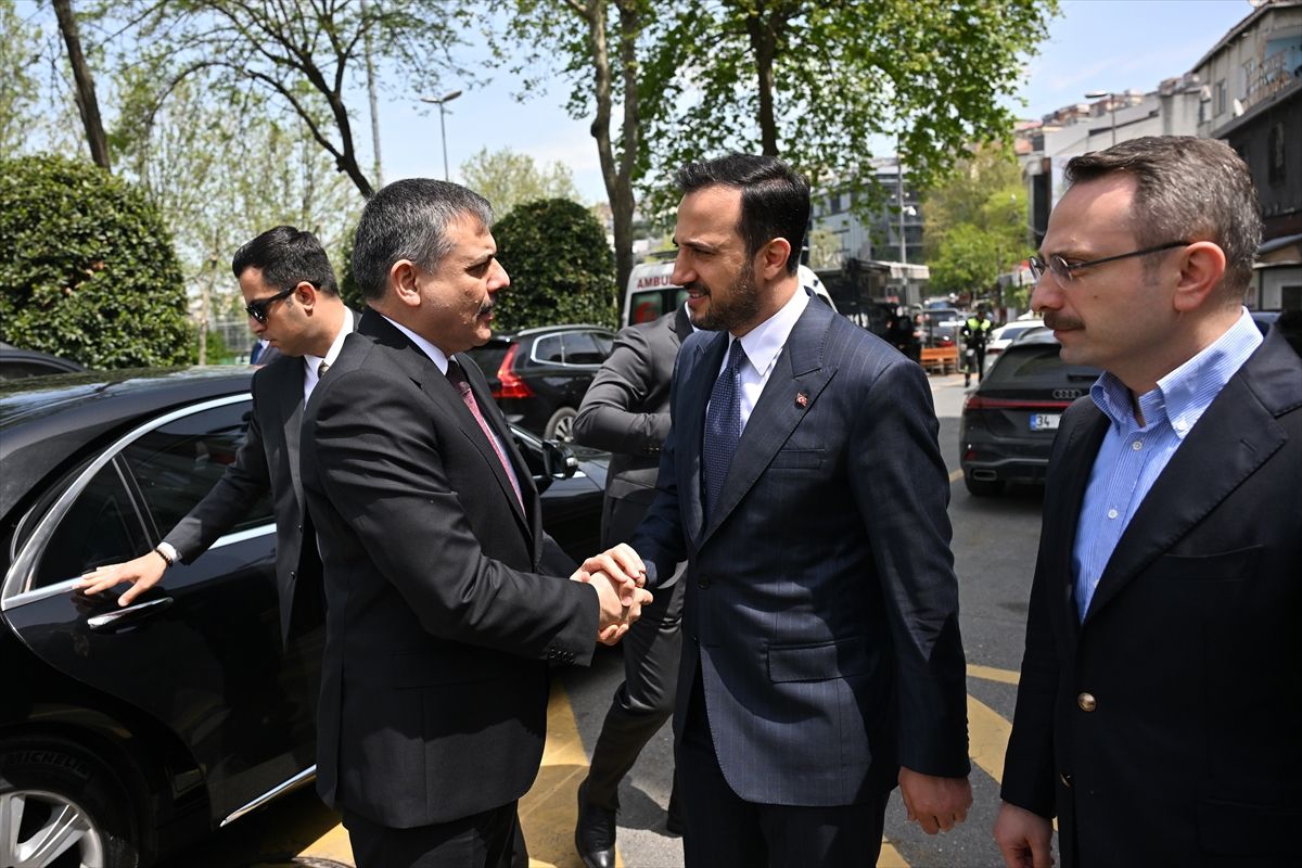 Bakan Çiftçi AK Parti İstanbul İl Başkanlığını Ziyaret Etti