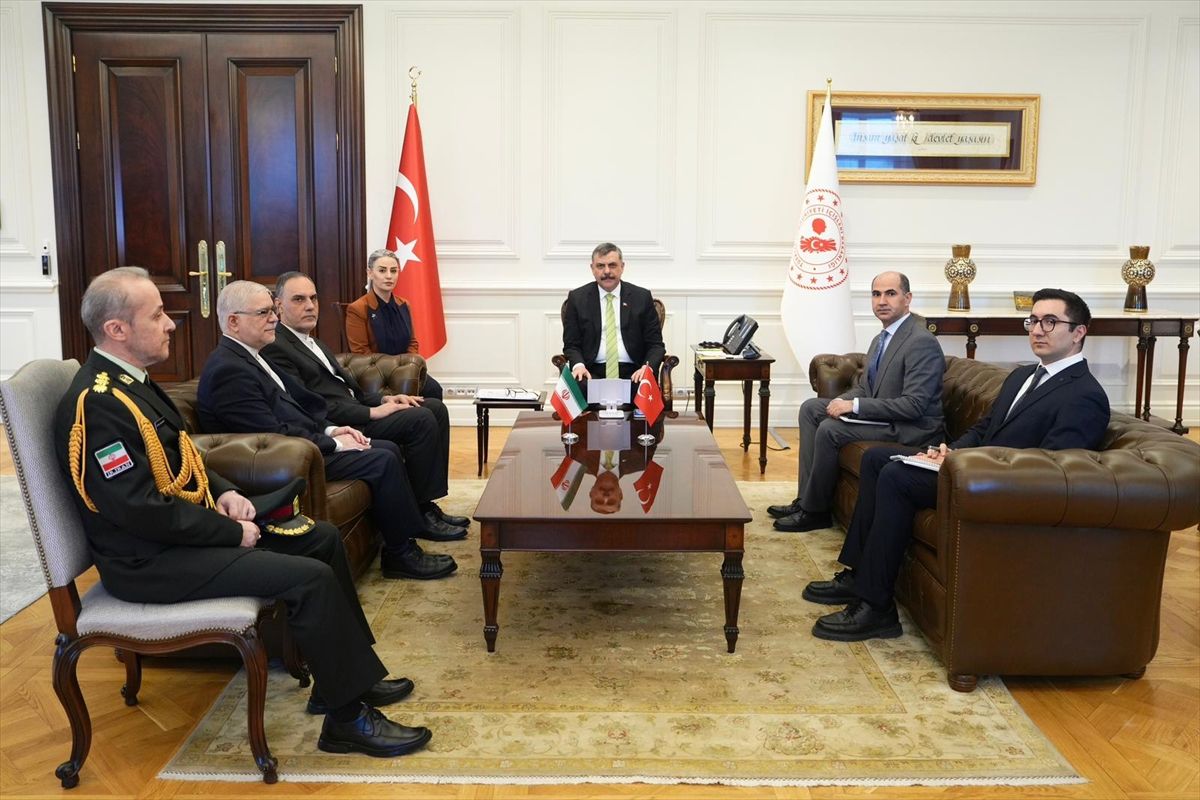 İçişleri Bakanı Çiftçi, İran Büyükelçisi\'ni Ağırladı