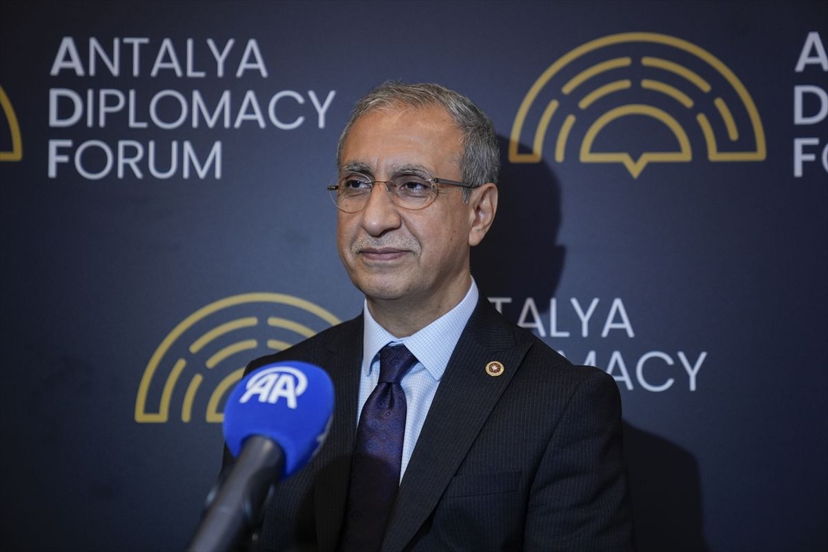 Antalya Diplomasi Forumu’na Vurgu