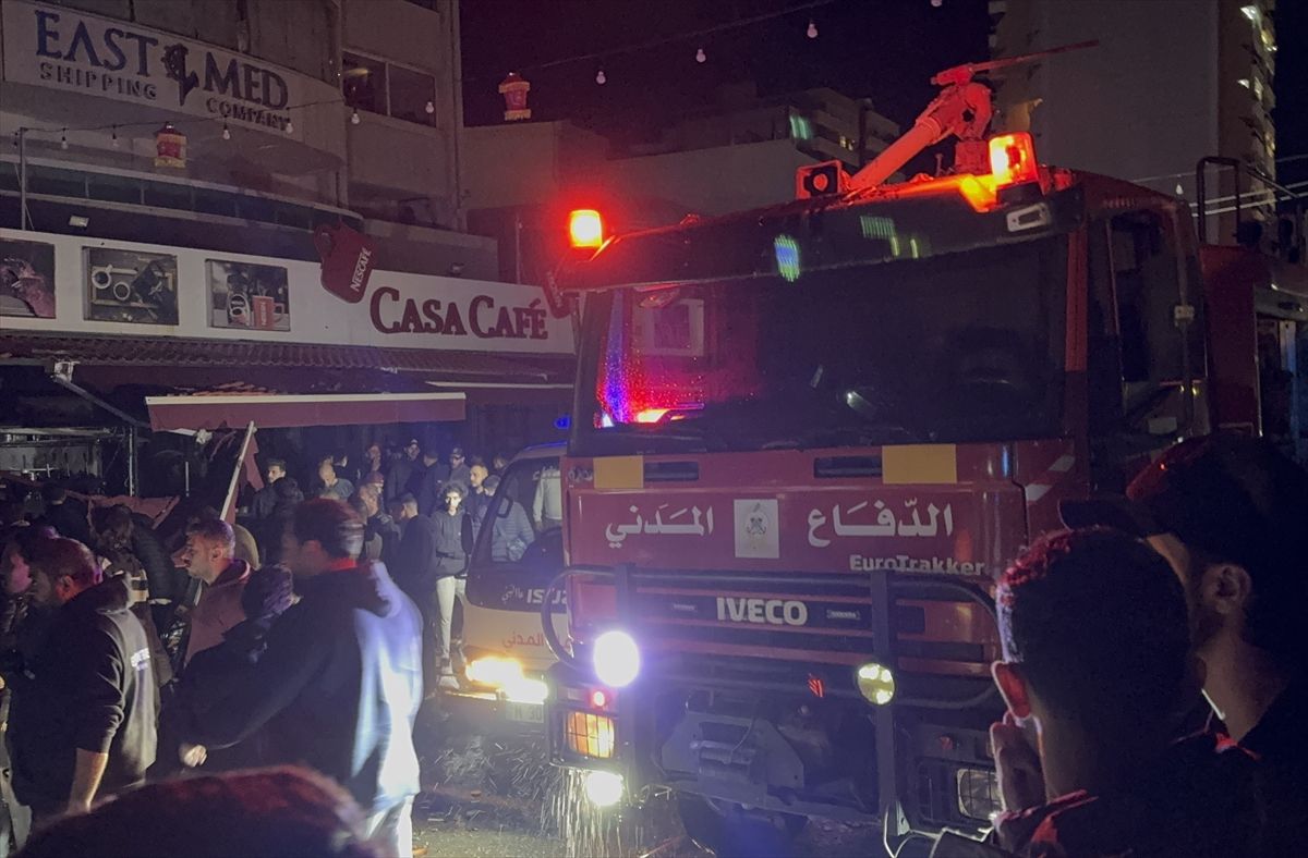 İsrail, Sayda\'da Araca Saldırdı