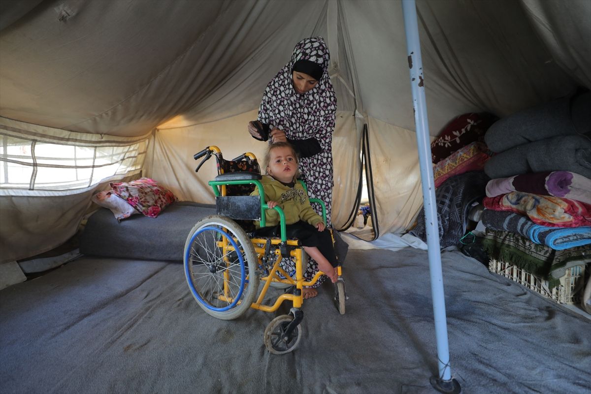 Savaşın Kurbanı: Küçük Kamer\'in Hikayesi