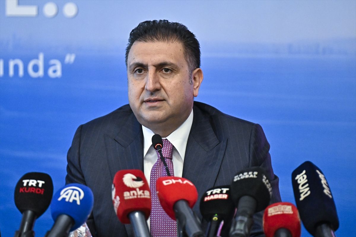 İstanbul\'da 20 bin öğrenci Demokrasi ve Özgürlükler Adası\'nı ziyaret edecek