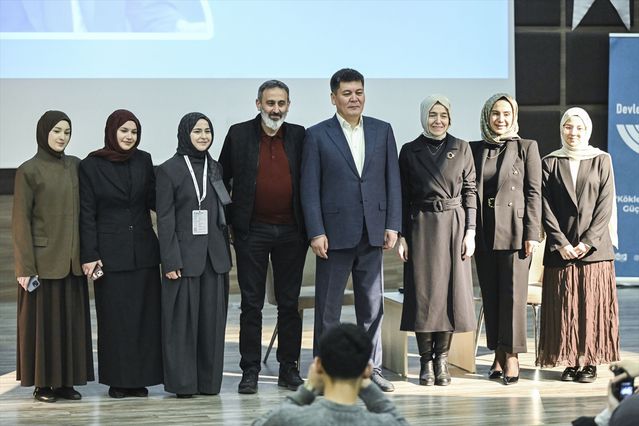 Türk Devletleri Kurultayı Simülasyonu Kadıköy'de Başladı