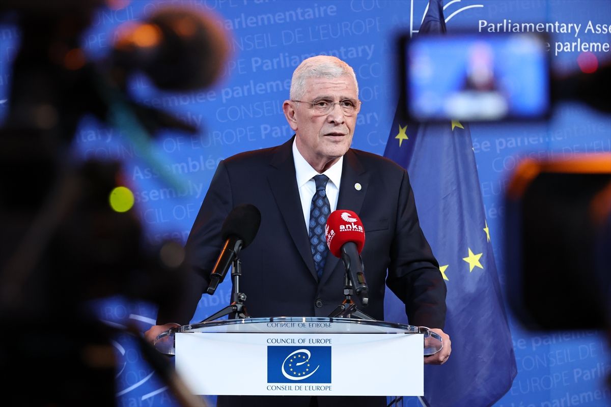 Dervişoğlu\'ndan Demokrasi Vurgusu