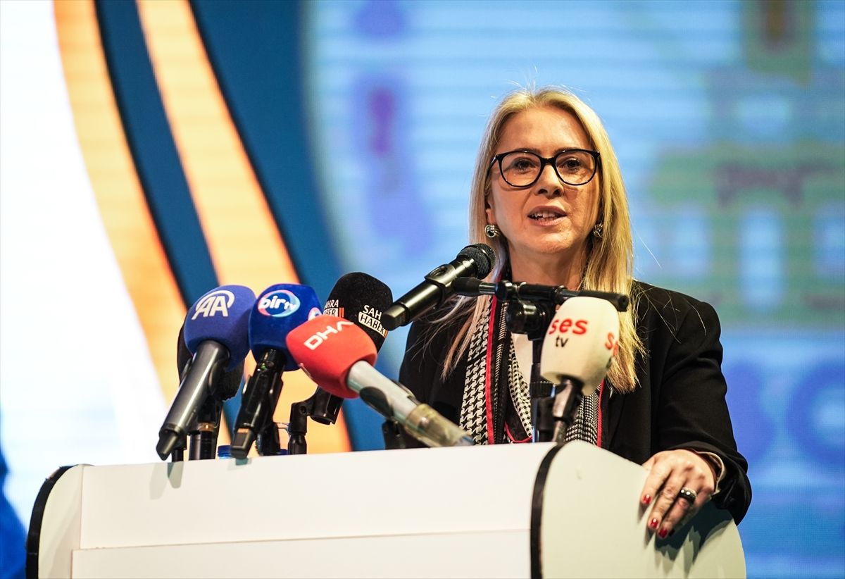 İzmir Esnaf Genel Kurulu Yapıldı