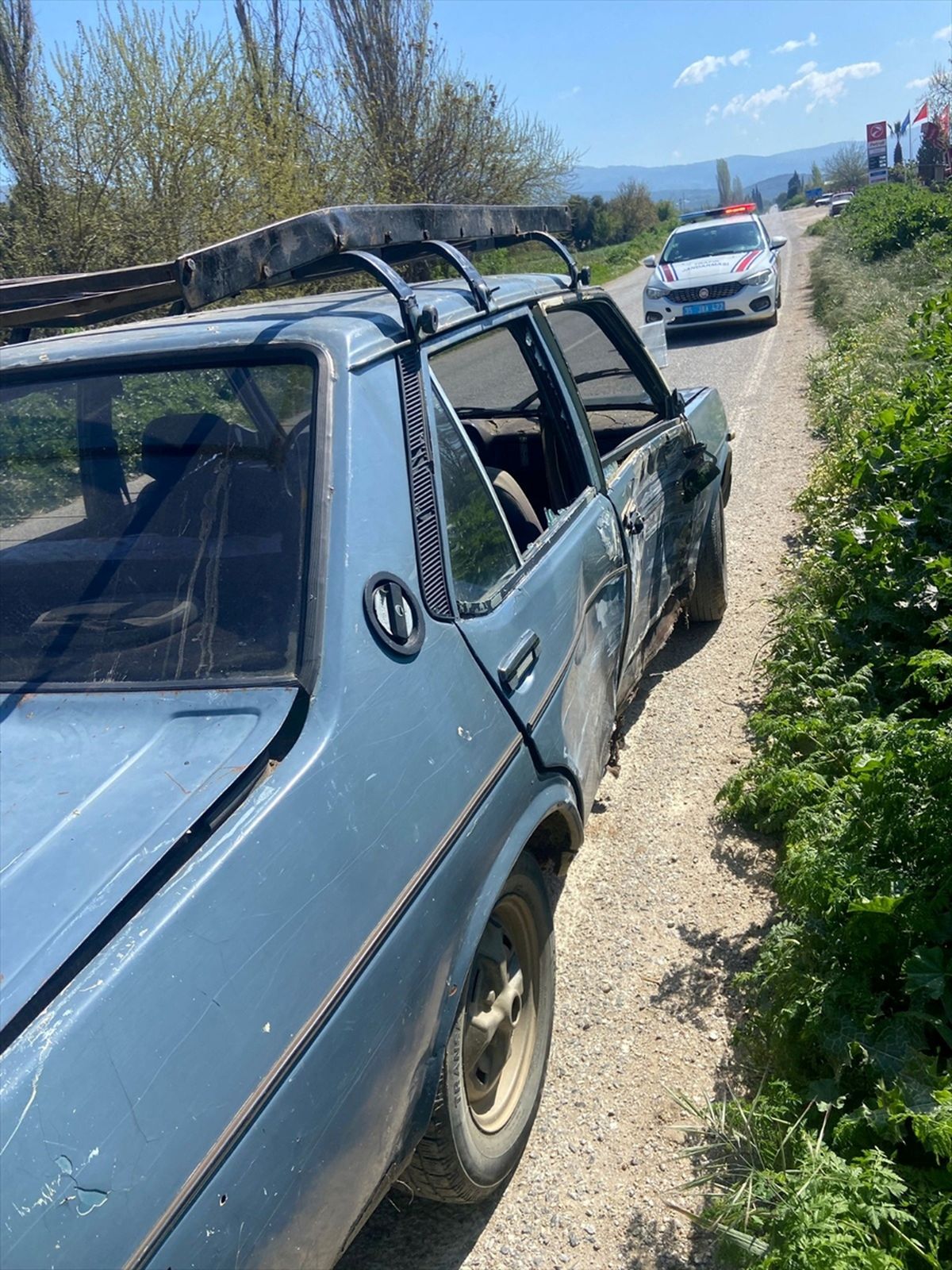 İzmir\'de Trafik Kazası: 2 Yaralı