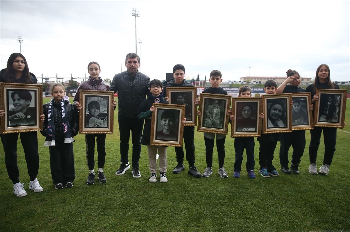 Akedaş\'tan Öğrencilere Destek Maçı