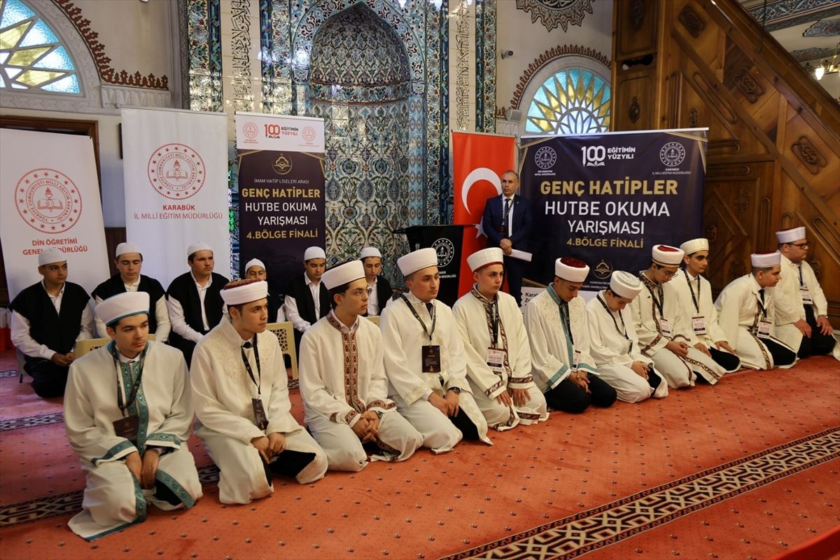 Karabük\'te "Genç Hatipler Hutbe Okuma Yarışması Bölge Finali" yapıldı