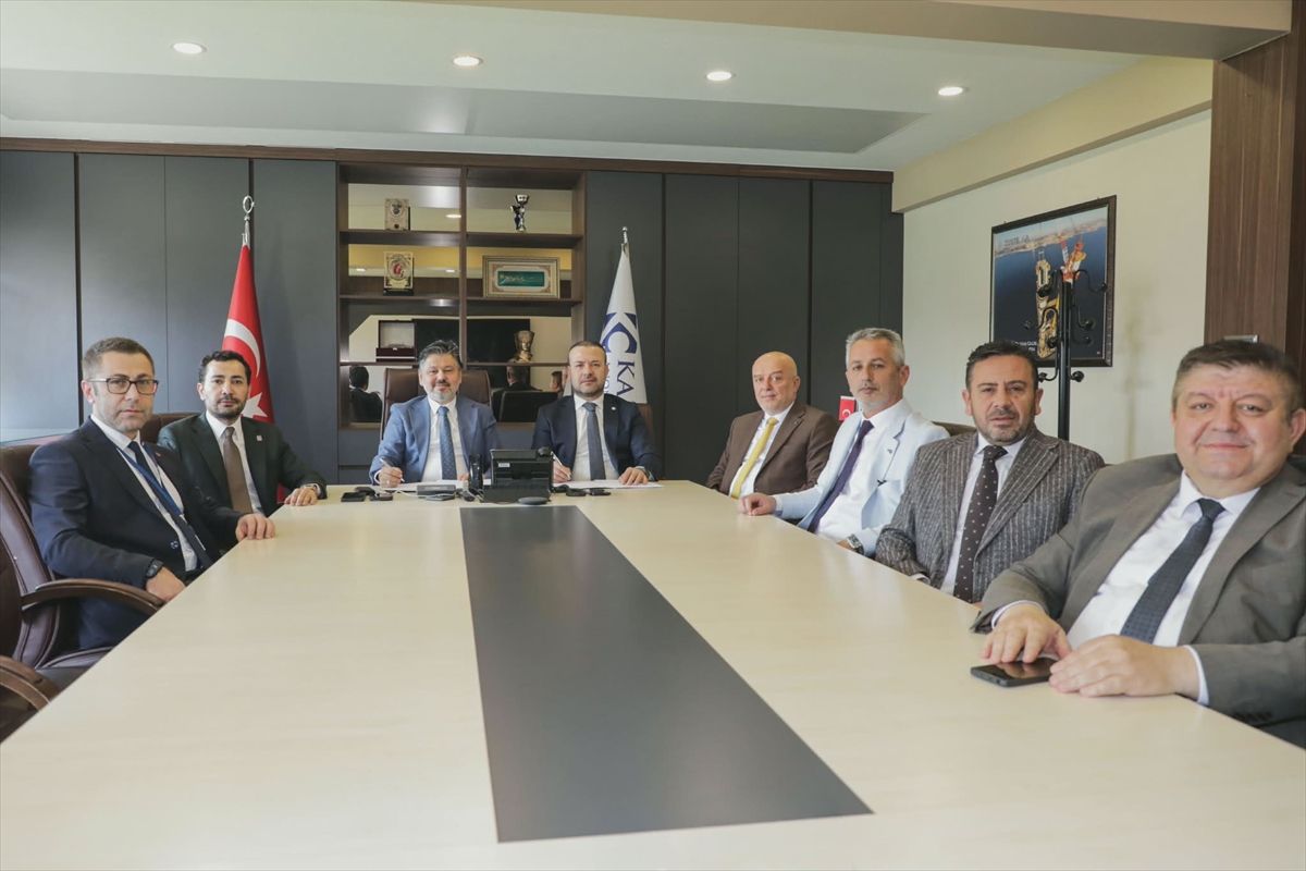 KARÇEL ve Özçelik-İş\'ten Yeni Sözleşme