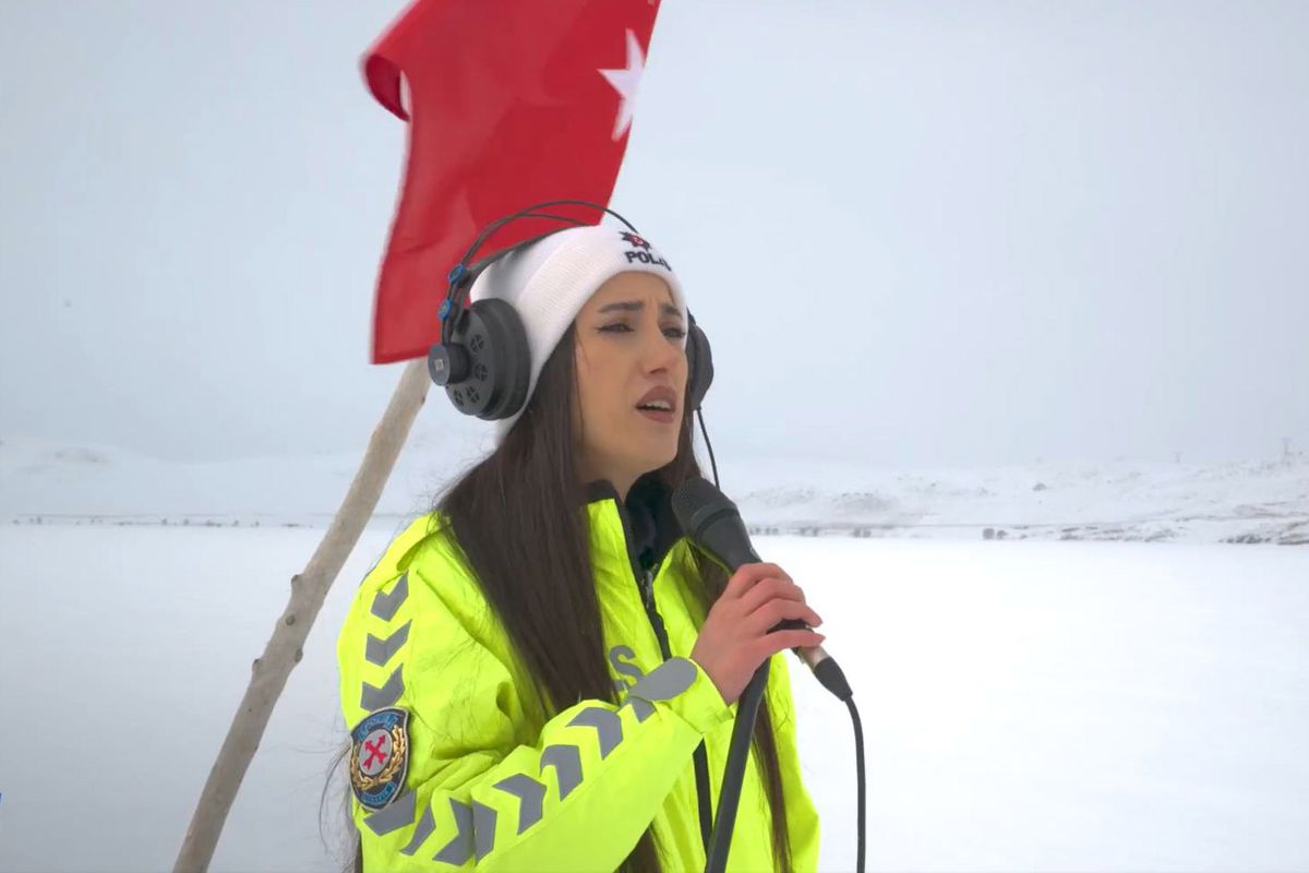 Kars Emniyeti\'nden mest eden performans