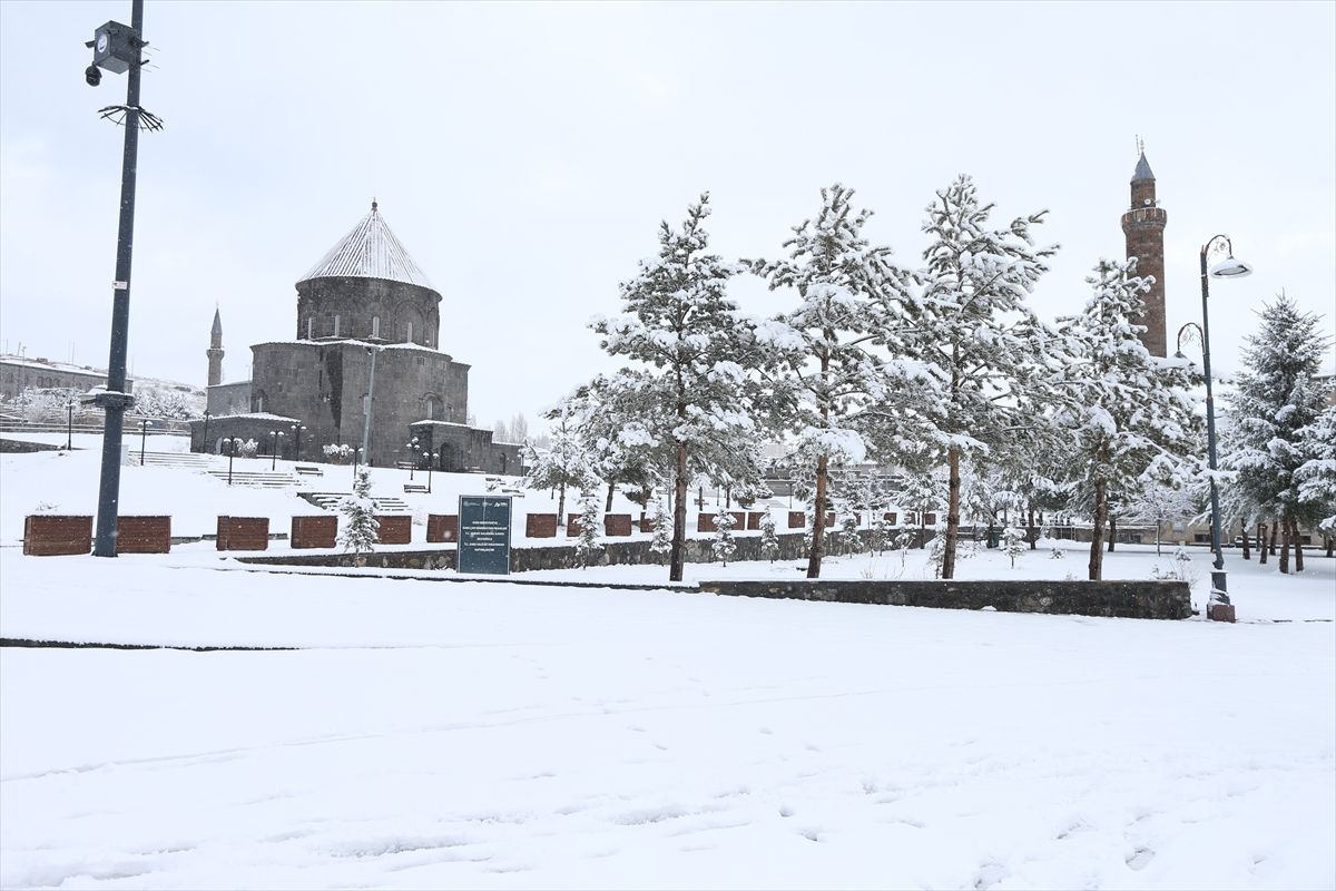 Kars ve Ardahan Beyaza Büründü