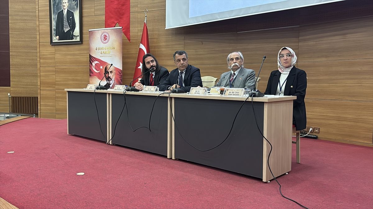 Kastamonu\'da Mehmet Akif Sempozyumu
