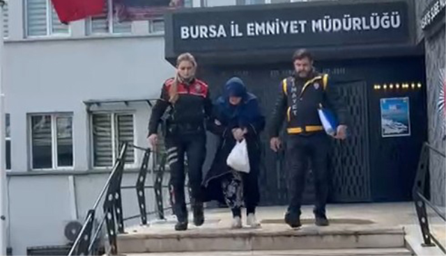 Kocasını öldürüp satırla 15 parçaya ayırdı! Kurtulmak için bakın ne yapmış