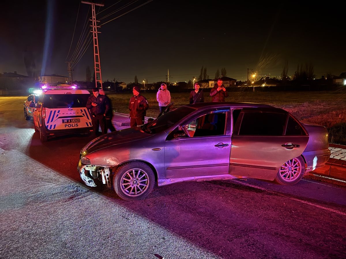 Kaçan Sürücü Kaza Yapınca Yakalandı