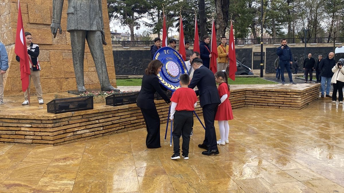 23 Nisan Törenleri Yapıldı