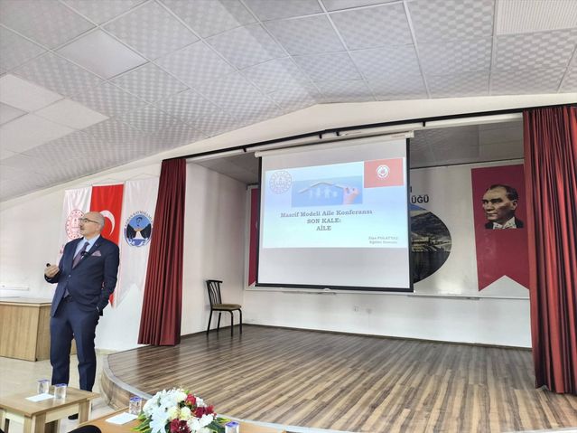 Keban’da Maarif Modeli Aile Konferansı