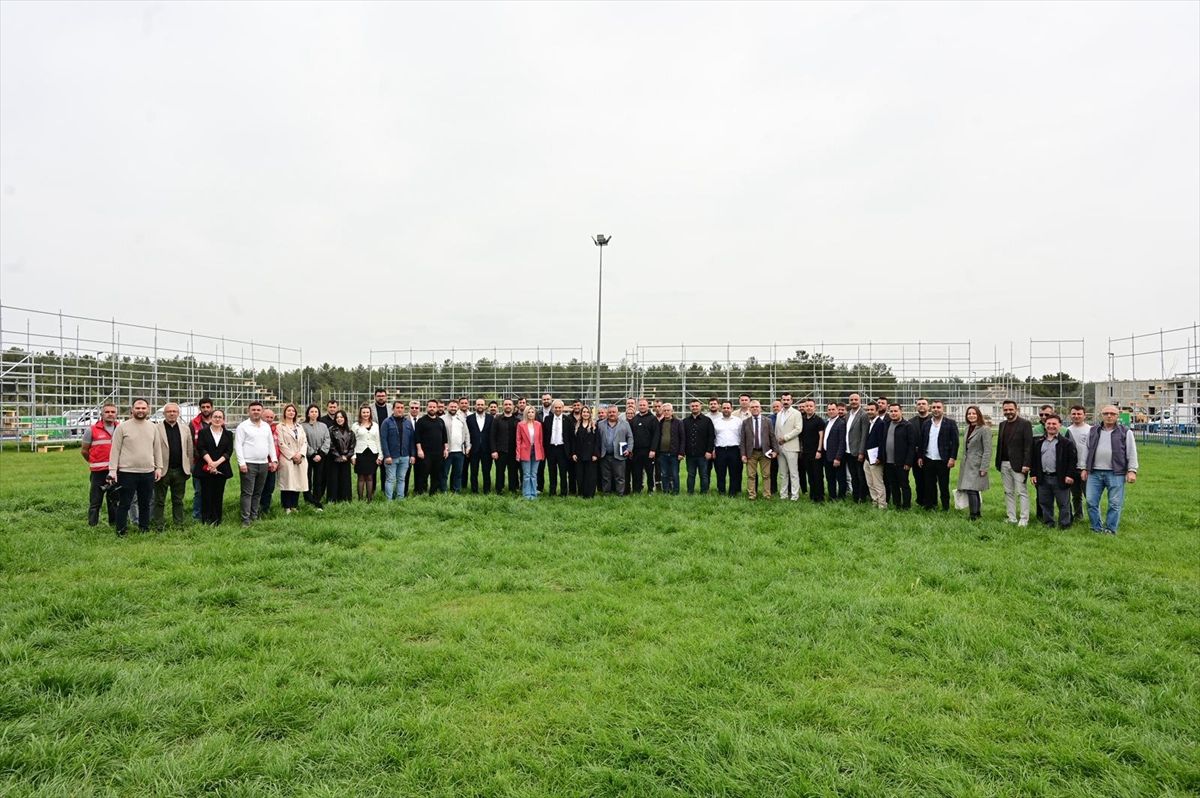 Kepez\'de 12 Yıl Sonra Er Meydanı Kuruluyor