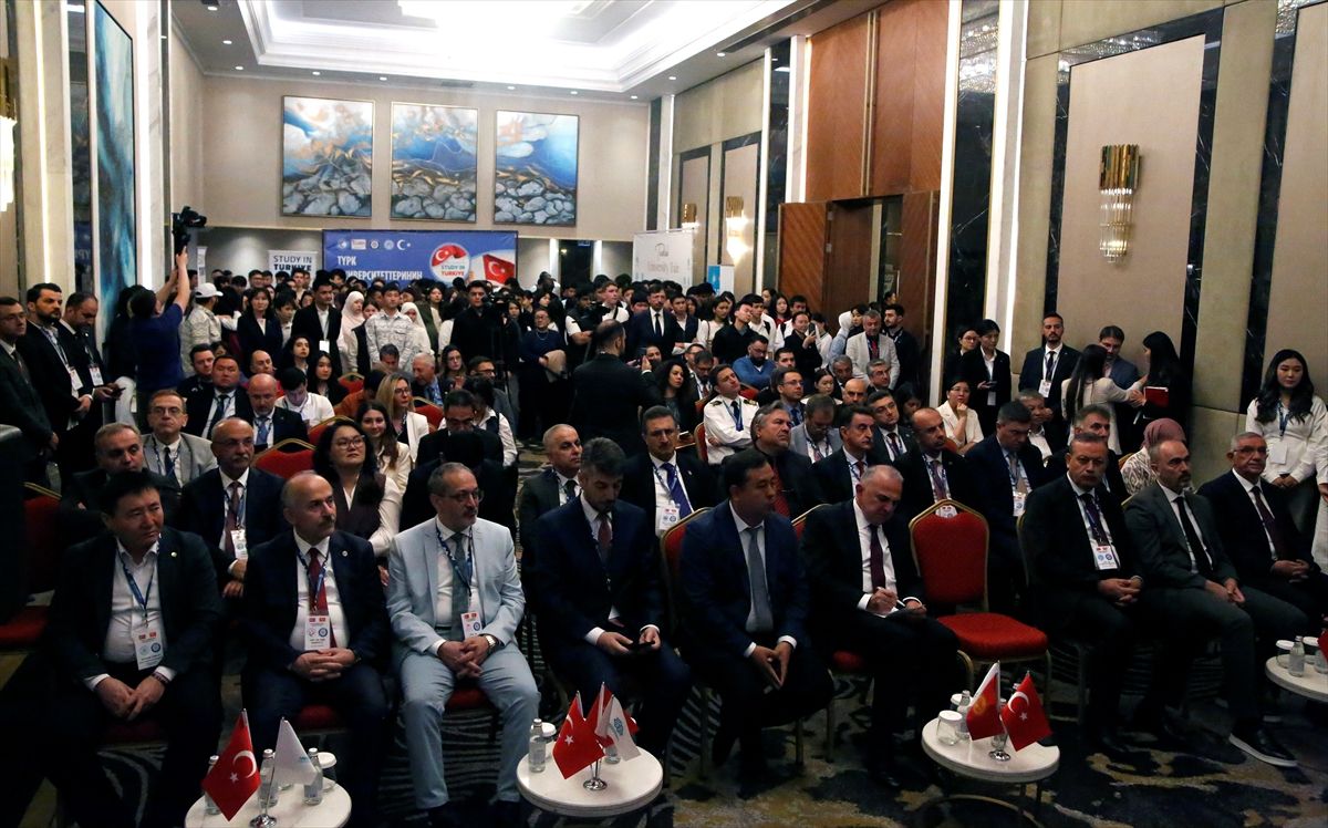 Kırgızistan\'da Türk Üniversiteleri Fuarı