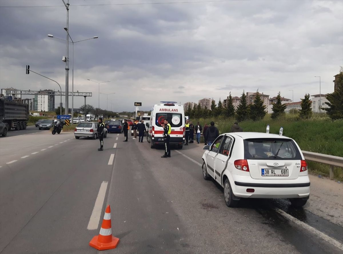 Kırıkkale\'de Trafik Kazası: 7 Yaralı