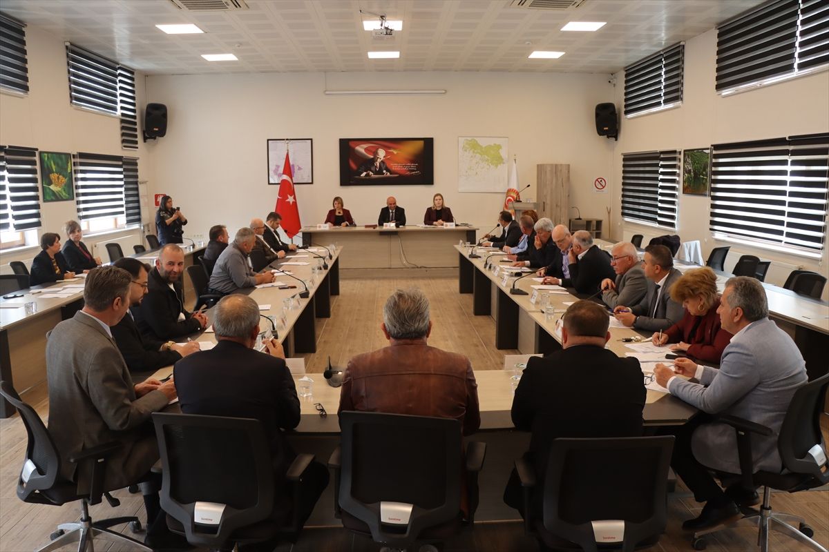 Kırklareli Meclisi Mağaraları Görüşüyor