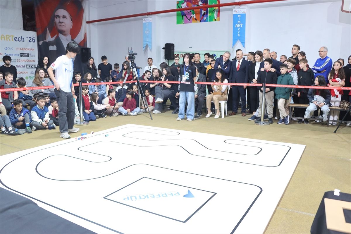 Kırklareli\'nde Teknoloji Sergisi ve Robot Yarışması