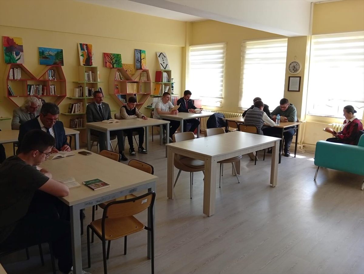 Pınarhisar\'da Şükür Duası ve Kitap Okuma Etkinliği